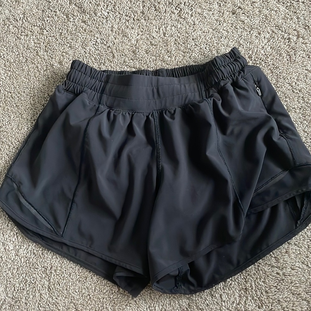 lululemon hotty hot shorts